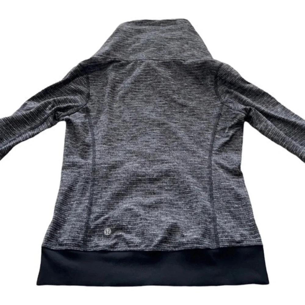 Lululemon Black & Gray Be‎ Present Athletic Zip Jacket